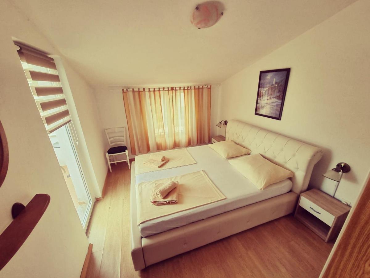 Apartments Nada Krk Town Luaran gambar