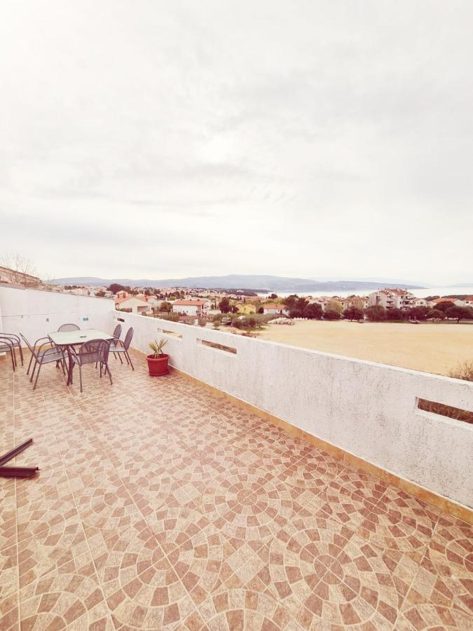 Apartments Nada Krk Town Luaran gambar